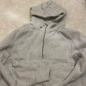 AUTHENTIC LULU SCUBA LIGHT HEATHER HOODIE!!